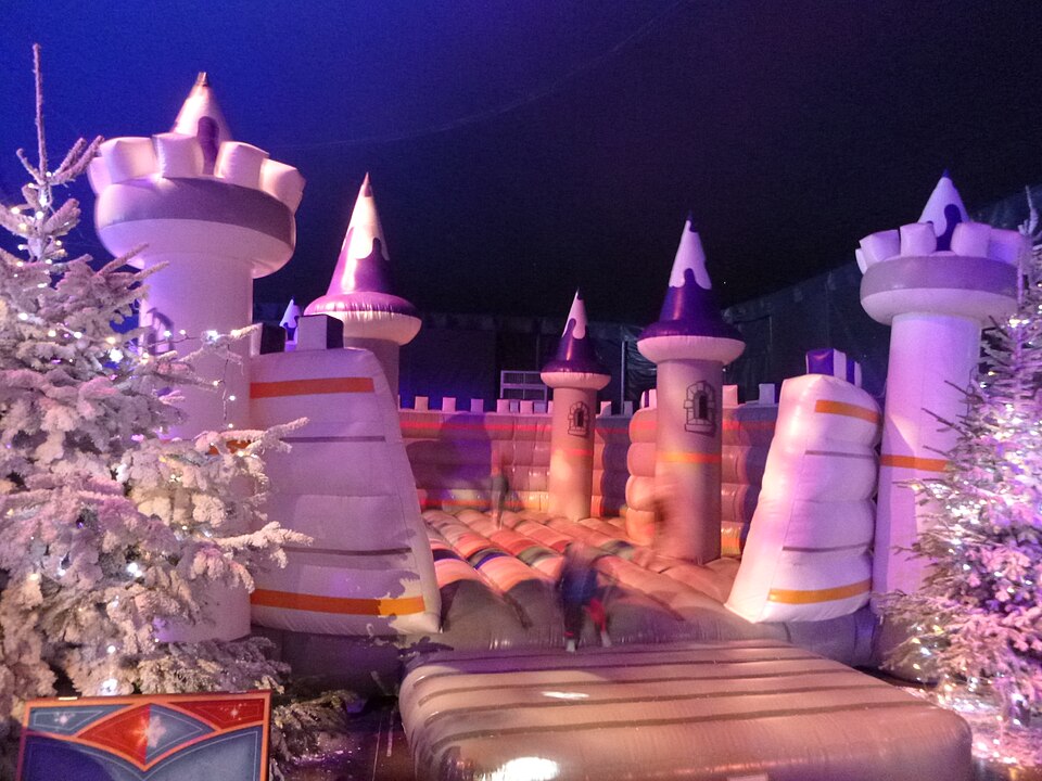 Castle Deluxe Bounce House